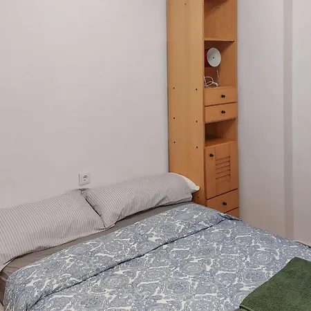 Lovely In With Wifi Candás